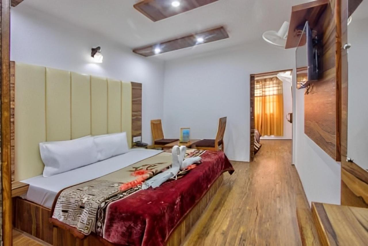 Hotel Shingar Manāli Екстериор снимка